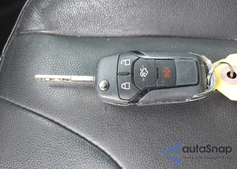 2014 Ford Focus Se z USA, uszkodzony, nr VIN 1FADP3F27EL217113